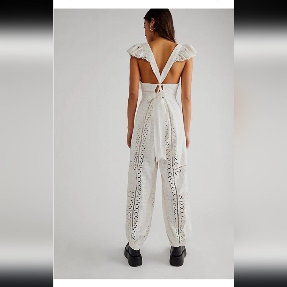 NWT  Free People Mikayla Jumpsuit Size Medium Gorgeous!!! - Picture 5 of 9